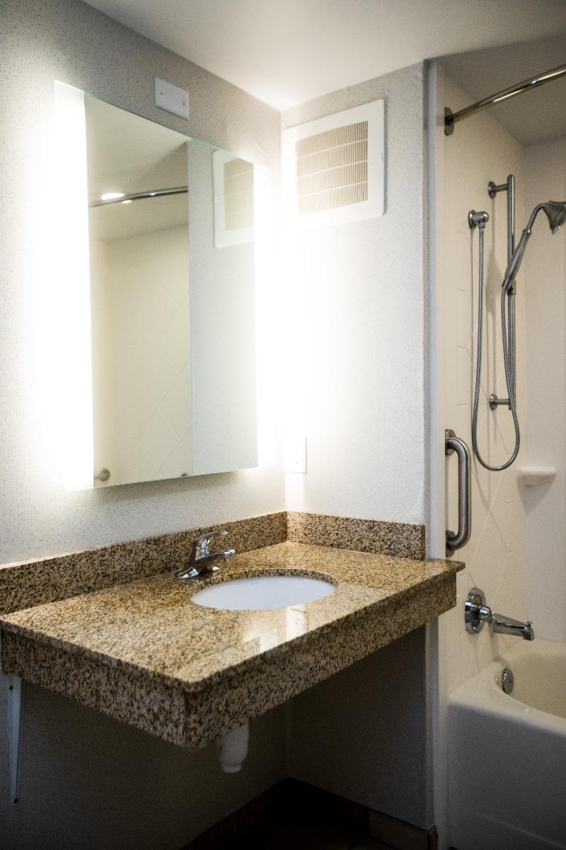 Express By Ihg 2* Dayton
